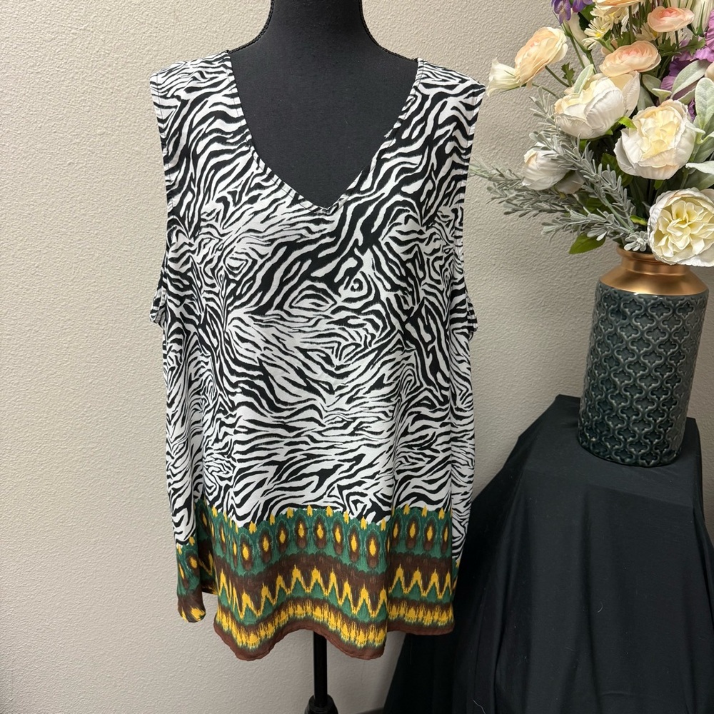 Cato 26/28W Zebra Print Sleeveless V-Neck Tank Top w/ Tribal Hem Detail